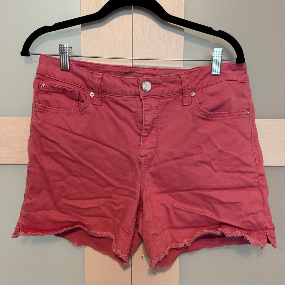 Seven7 Women’s Pink Denim Shorts Size 10 Frayed Hem Stretch Jean Shorts